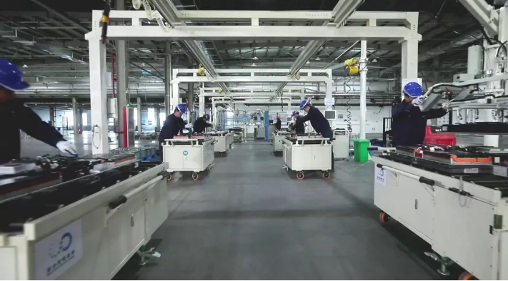 刻不容緩！新能源車動力電池進(jìn)入退役高峰期，“退休”的電池如何發(fā)揮余熱？